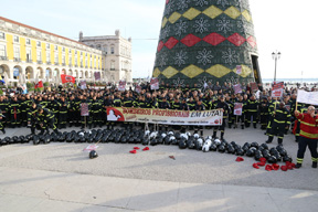 181203 ProtestoBombeiros 056 288px b7b41